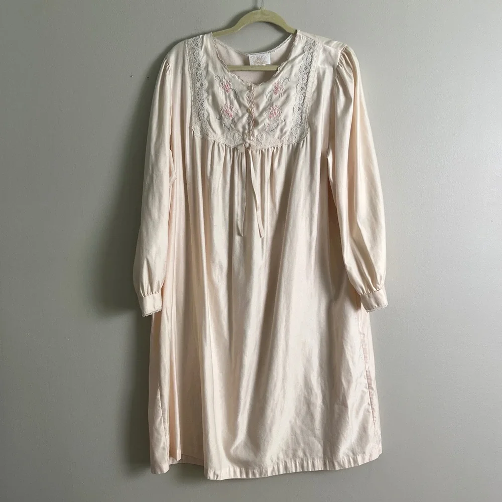 Lady Barbizon‎ Nightgown L Peach Pink Floral Lace Long Sleeve Loungewear Women